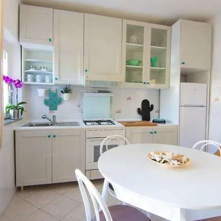 Apartment Casa Tellina *